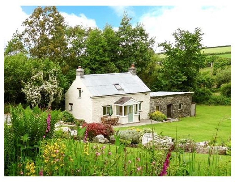 Pwll Cottage a british holiday cottage for 6 in , 
