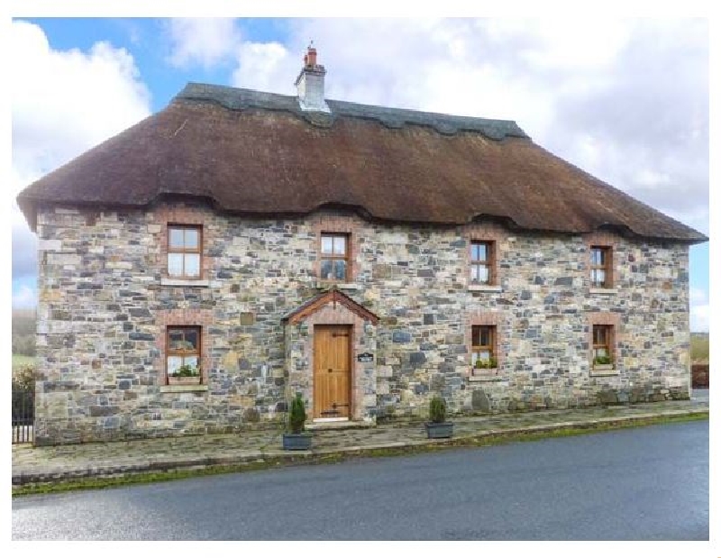 An Maide Ban a british holiday cottage for 8 in , 