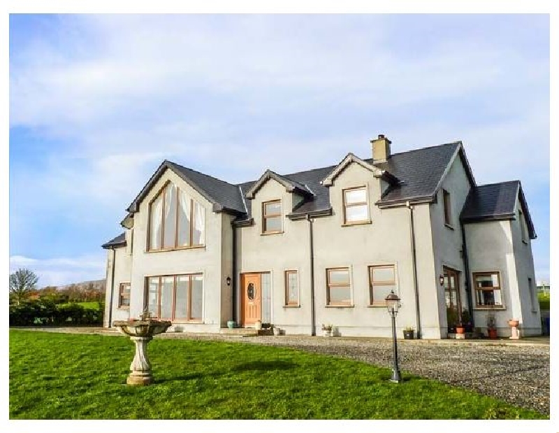 Millers Lane House a british holiday cottage for 12 in , 
