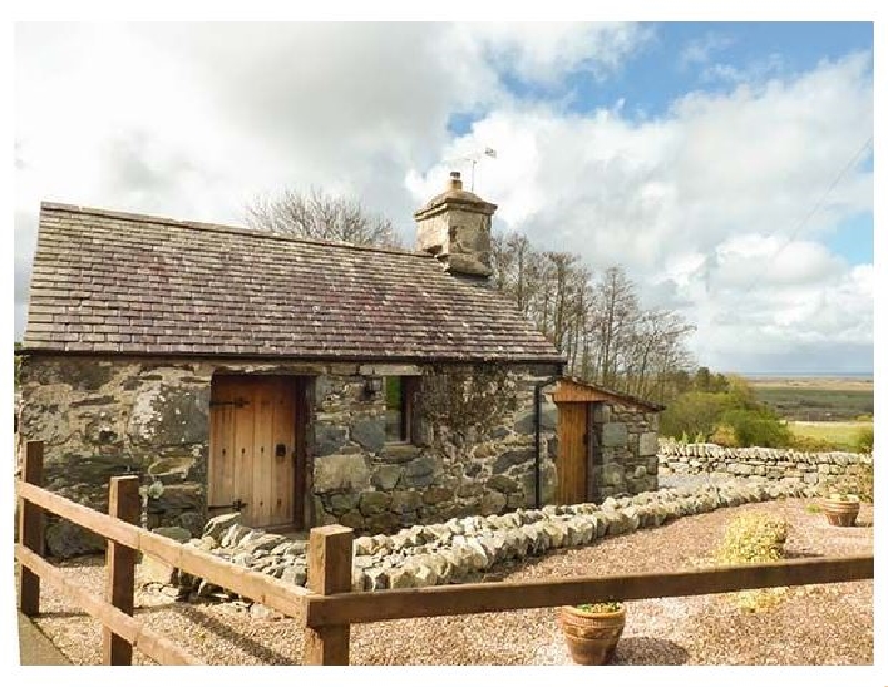 Y Becws a british holiday cottage for 2 in , 