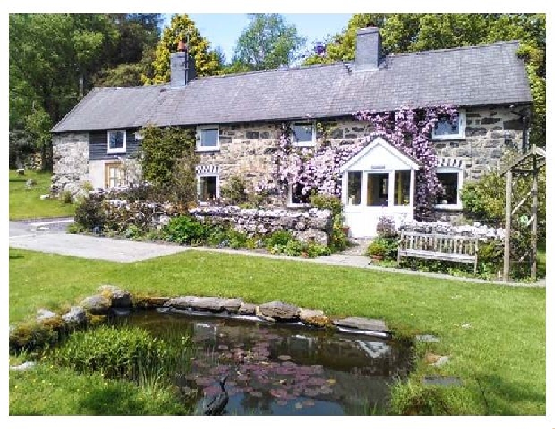 Eithin Fynydd a british holiday cottage for 6 in , 
