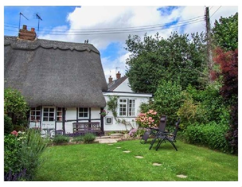 Apple Tree Cottage a british holiday cottage for 2 in , 