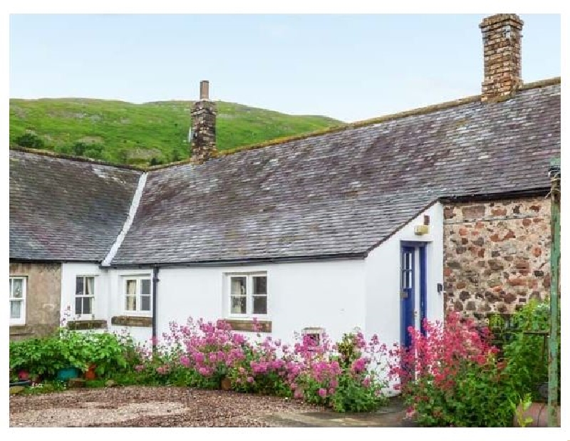 Akeld Cottage a british holiday cottage for 6 in , 