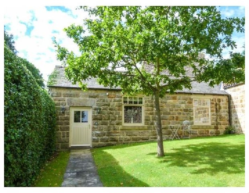 Oaktree Cottage a british holiday cottage for 2 in , 