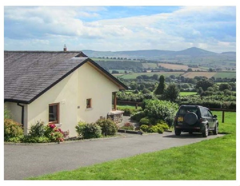 Minmore Farm Cottage a british holiday cottage for 6 in , 