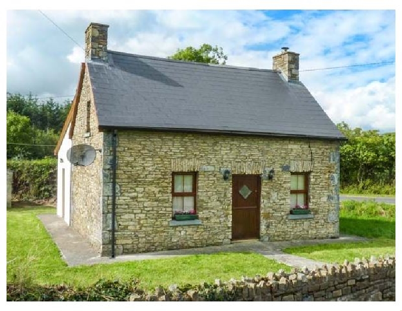 Tourard Cottage a british holiday cottage for 4 in , 