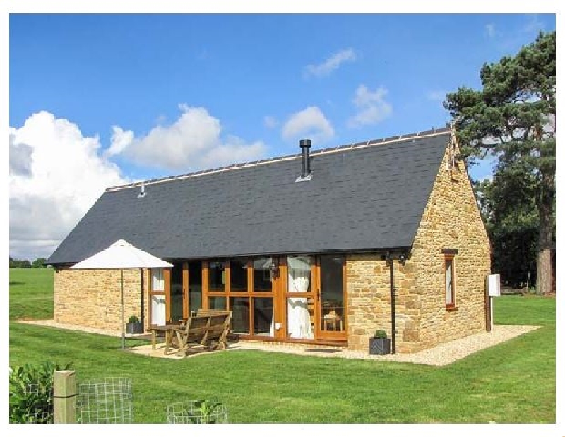 Hook Norton Barn a british holiday cottage for 2 in , 