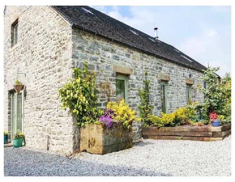 Spingle Barn a british holiday cottage for 10 in , 