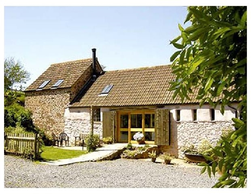 The Barn a british holiday cottage for 9 in , 