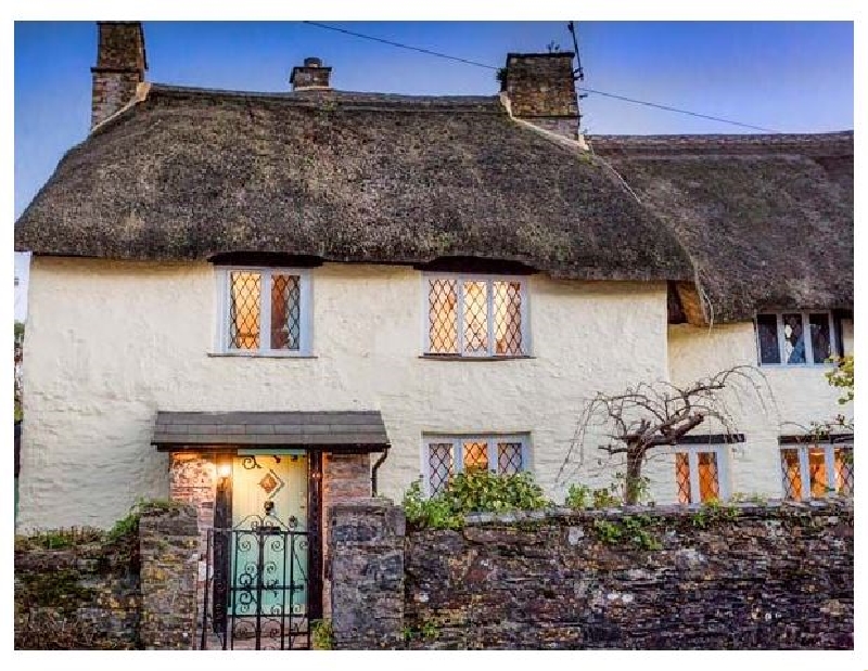 Hearthstone East Cottage a british holiday cottage for 8 in , 