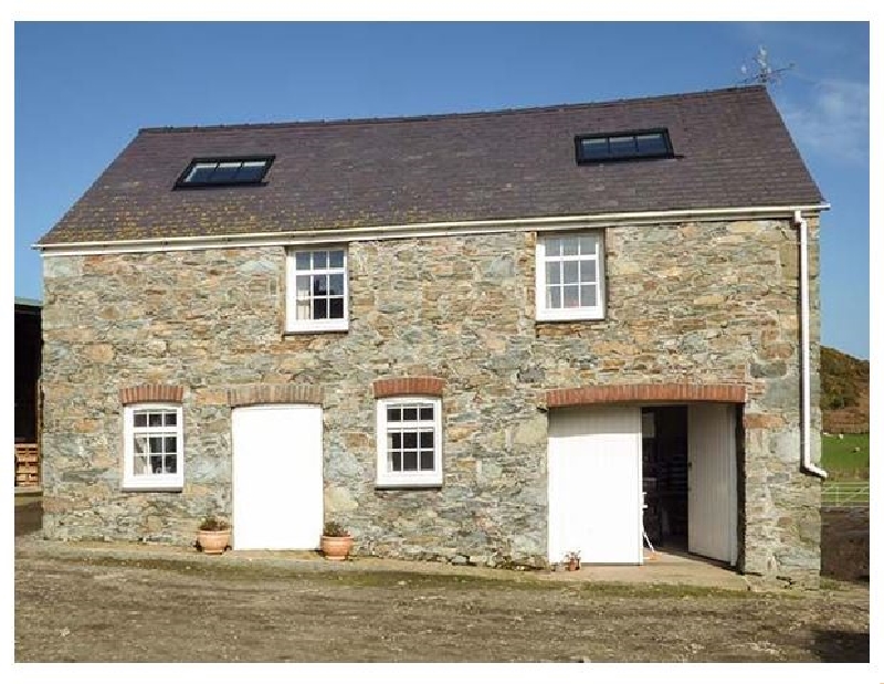 Bran Goesgoch a british holiday cottage for 6 in , 