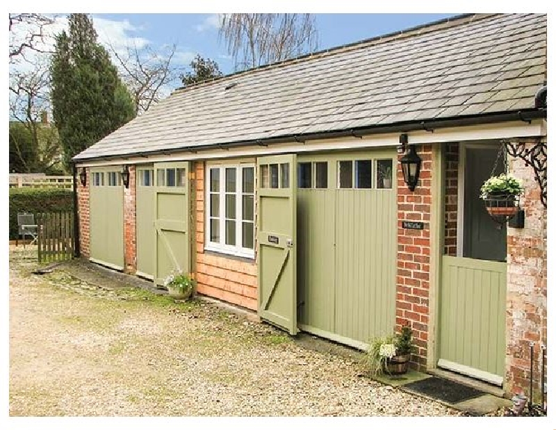 Old Cart Shed a british holiday cottage for 3 in , 