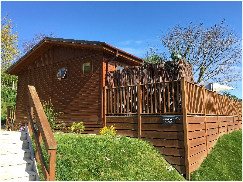 Hideaway Lodge a british holiday cottage for 4 in , 