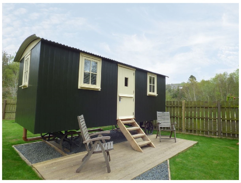 William's Hide a british holiday cottage for 3 in , 