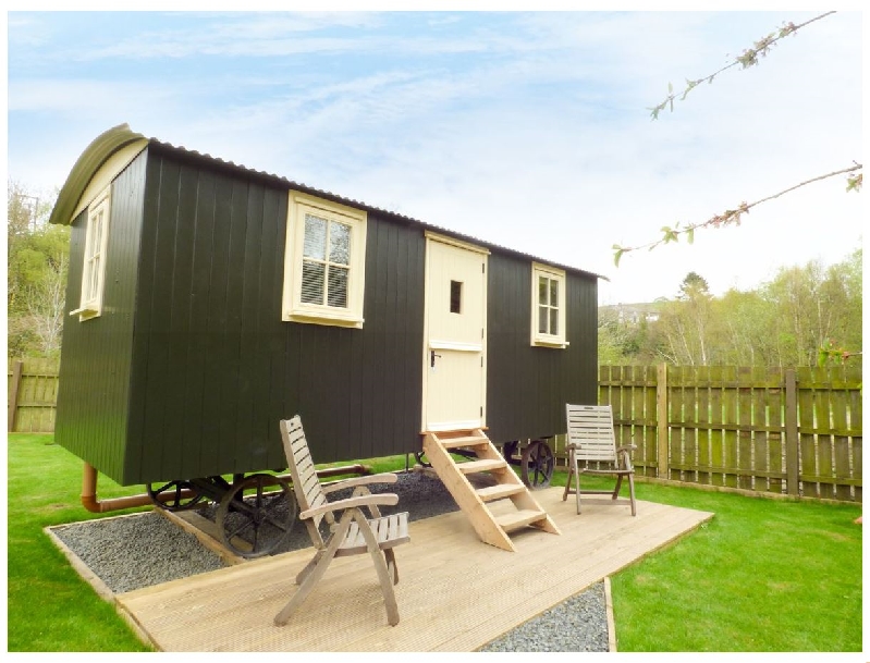 Joseph's Hide a british holiday cottage for 3 in , 