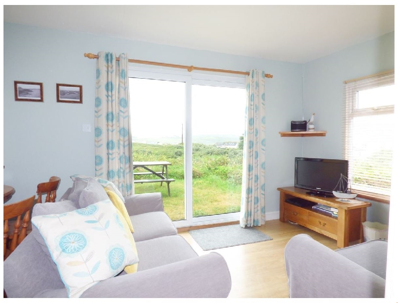 A6 Rushdune a british holiday cottage for 6 in , 