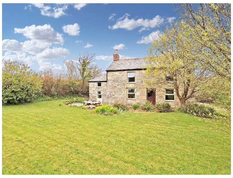 Farm Cottage a british holiday cottage for 5 in , 