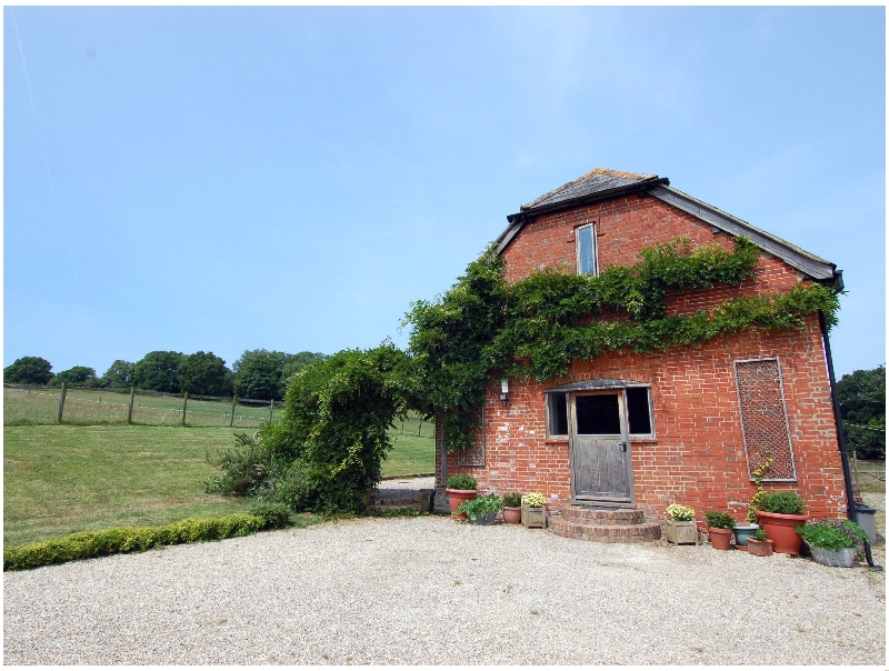 Breaches Barn a british holiday cottage for 11 in , 