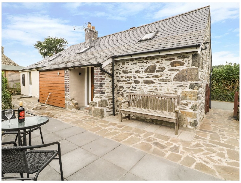 Bramble Cottage a british holiday cottage for 4 in , 