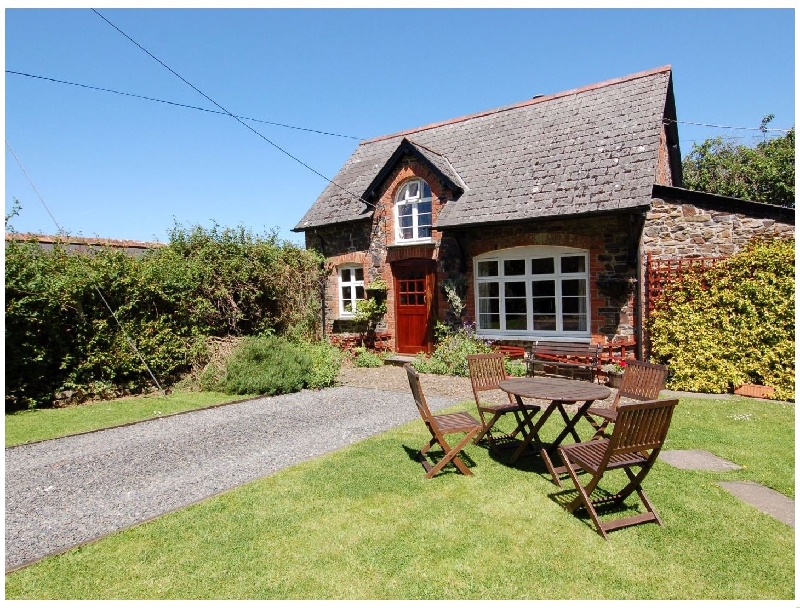The Coach House a british holiday cottage for 3 in , 