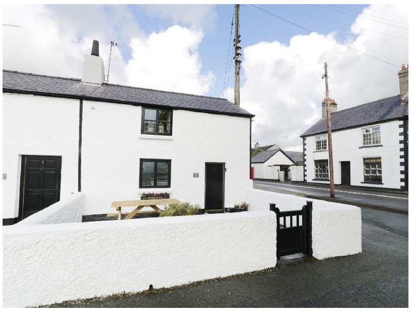Menai Cottage a british holiday cottage for 2 in , 
