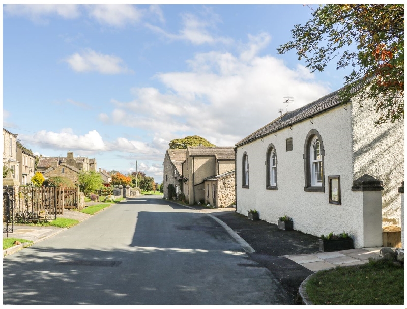 The Wesleyan Chapel a british holiday cottage for 6 in , 