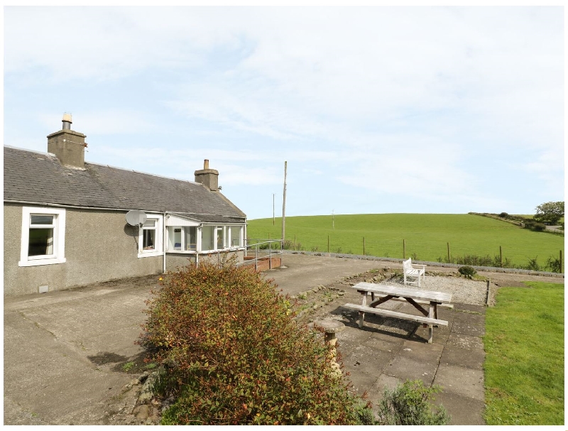 3 Kirminnoch Cottages a british holiday cottage for 2 in , 