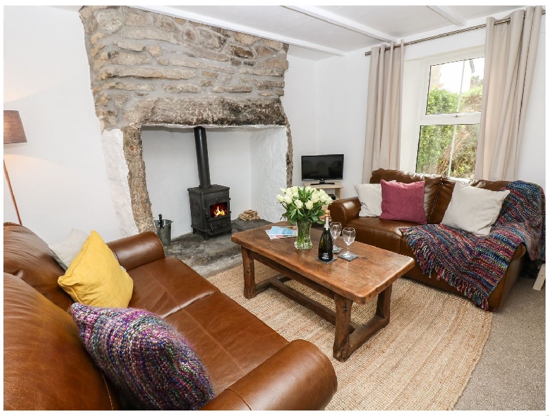 Blue Reef Cottage a british holiday cottage for 4 in , 