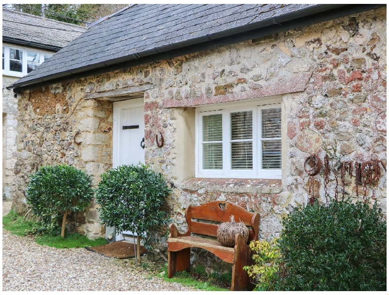 Pottery Barn a british holiday cottage for 4 in , 