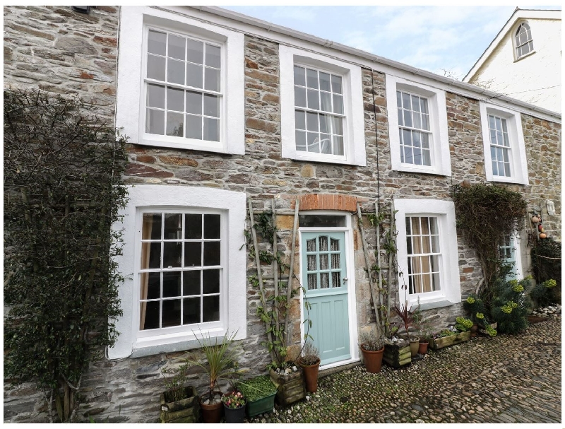 4 Elm Terrace a british holiday cottage for 6 in , 