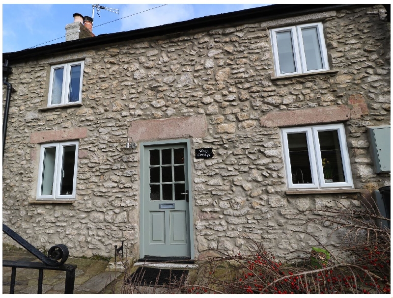 Wags Cottage a british holiday cottage for 3 in , 