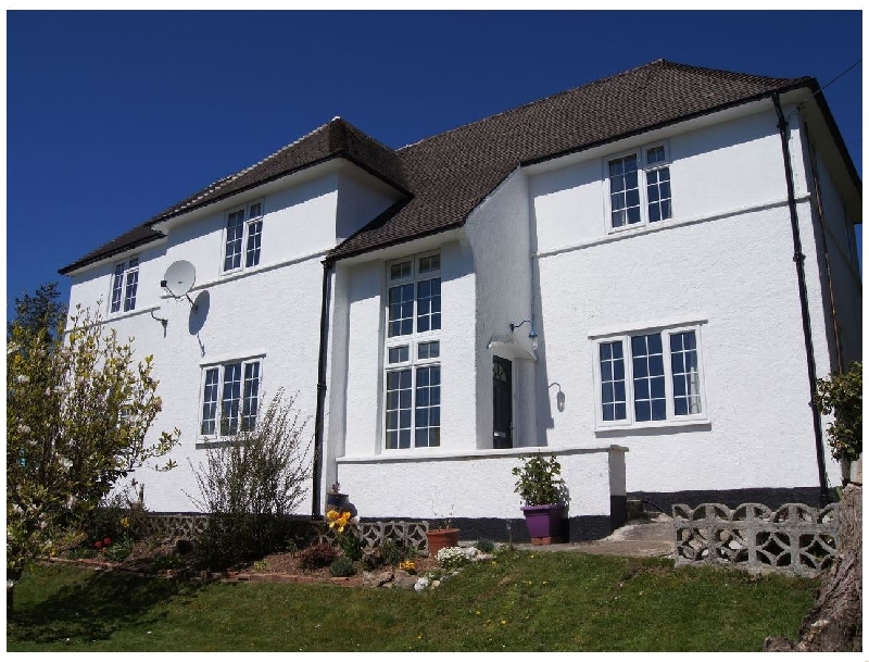 Cartref a british holiday cottage for 8 in , 