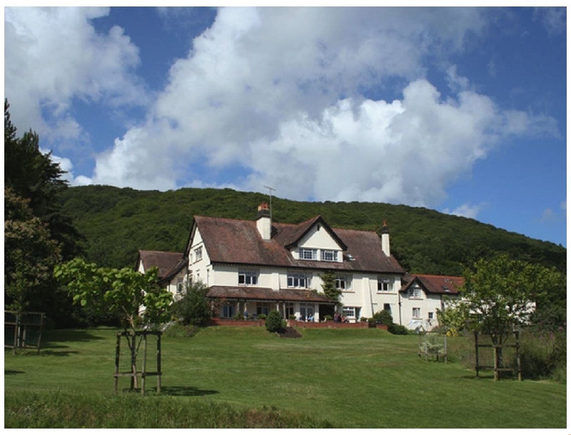 Porlock Vale House a british holiday cottage for 30 in , 