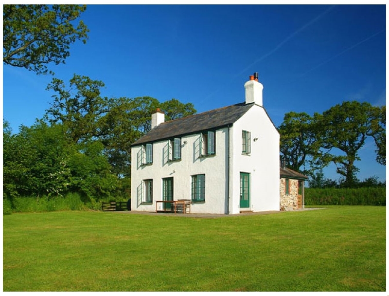 Treburtle Cottage a british holiday cottage for 6 in , 