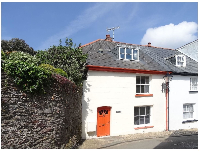 Vectis Cottage a british holiday cottage for 7 in , 