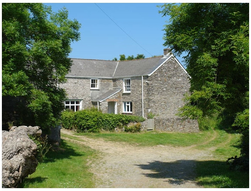 Polcreek Farmhouse a british holiday cottage for 8 in , 