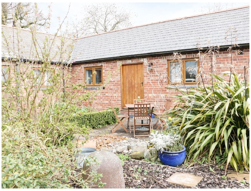Acorn Cottage 1 a british holiday cottage for 4 in , 