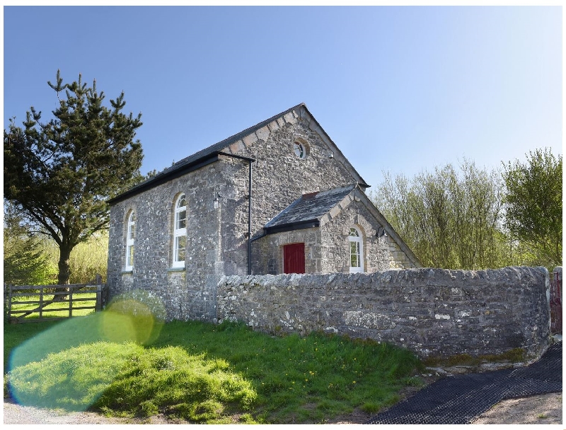 Moor View Chapel a british holiday cottage for 4 in , 