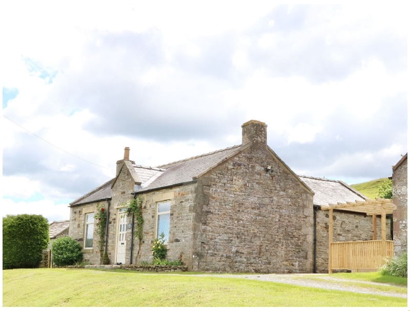 East Crossthwaite Cottage a british holiday cottage for 4 in , 