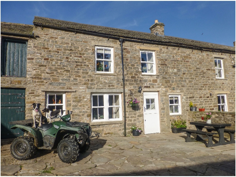 Shepherd's Lodge a british holiday cottage for 4 in , 
