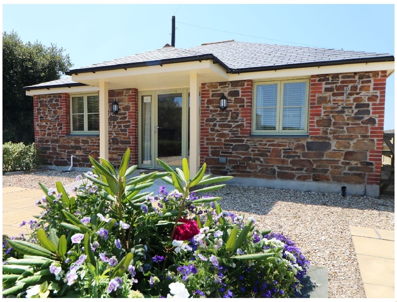 Elm Cottage a british holiday cottage for 4 in , 
