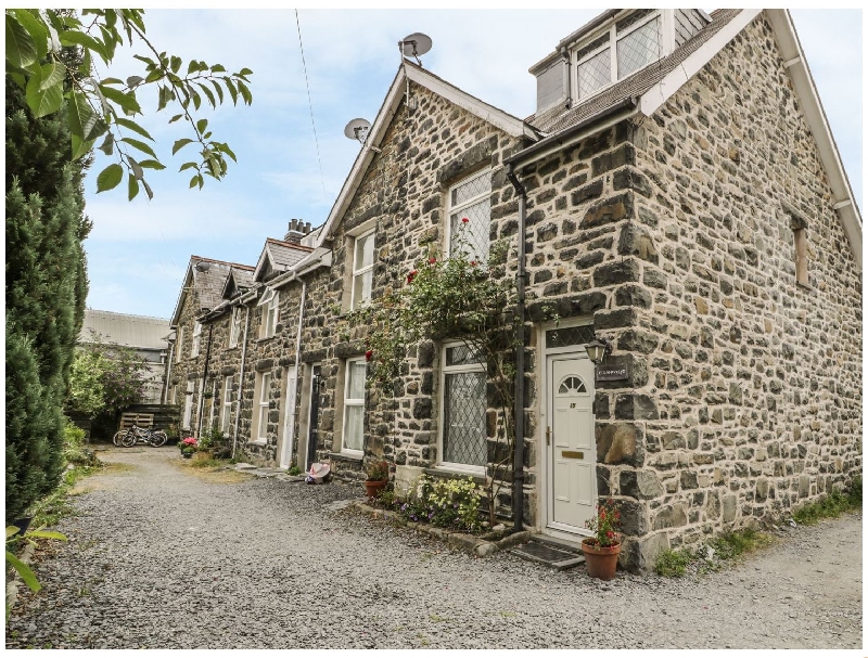 Ty'r Anwylyd a british holiday cottage for 5 in , 