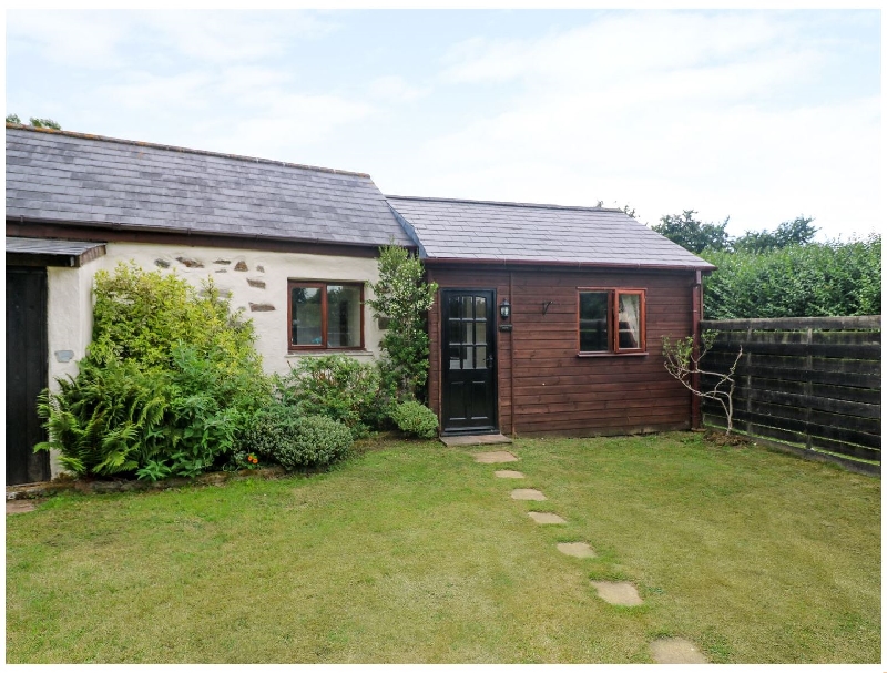Contention Barn a british holiday cottage for 2 in , 