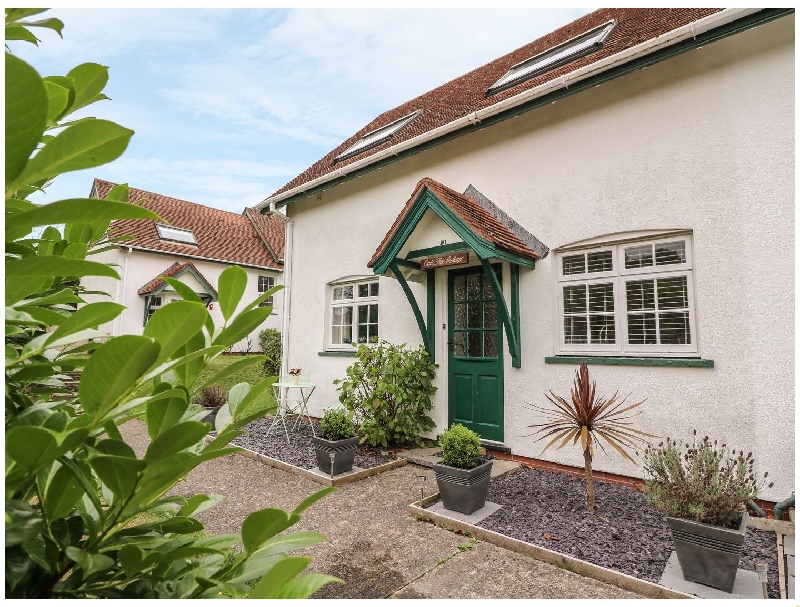 Oak Tree Cottage a british holiday cottage for 4 in , 