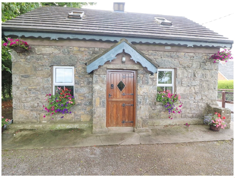 Stone Cottage a british holiday cottage for 5 in , 