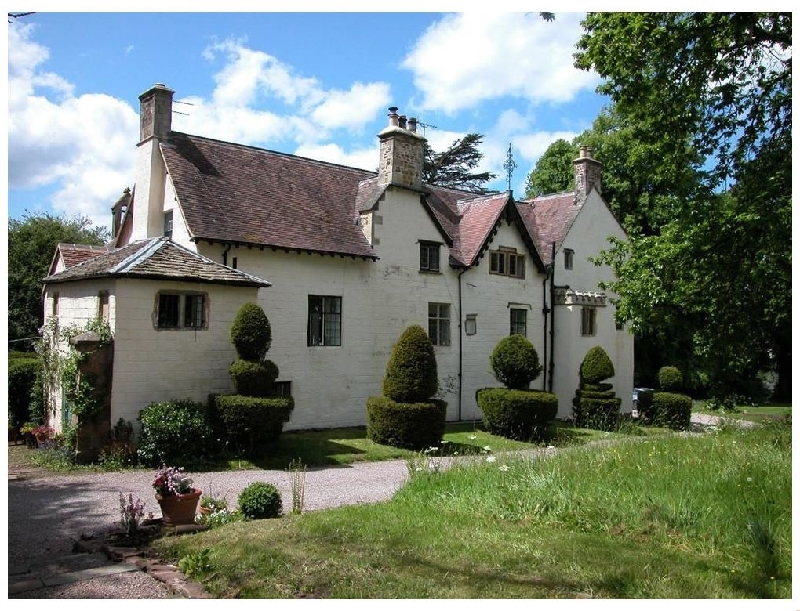 Dean Hall a british holiday cottage for 4 in , 