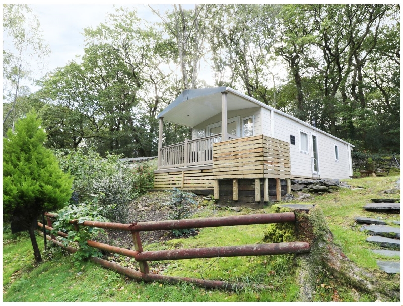 The Hollies a british holiday cottage for 4 in , 
