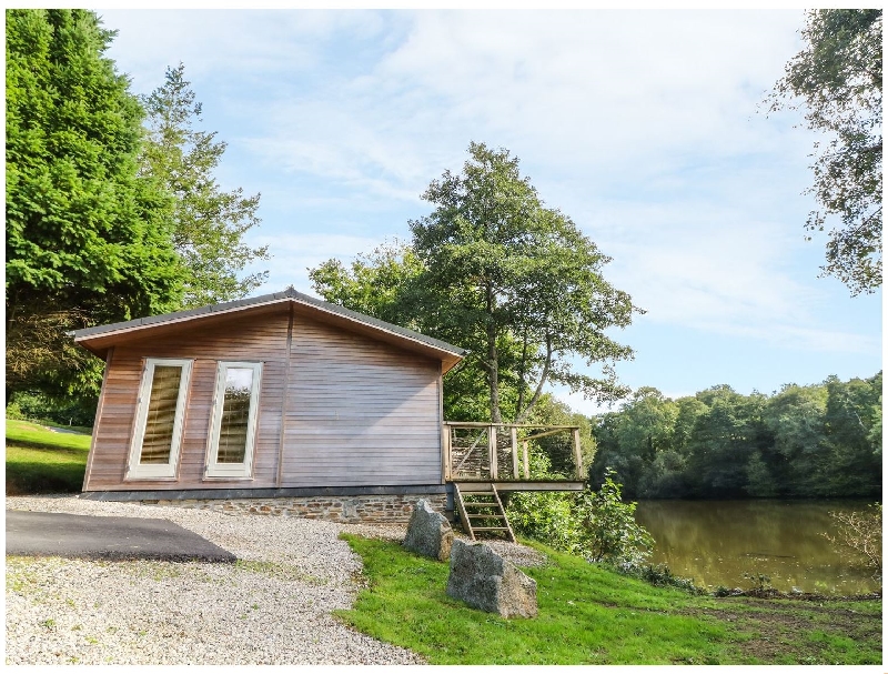 10 Water's Edge a british holiday cottage for 4 in , 