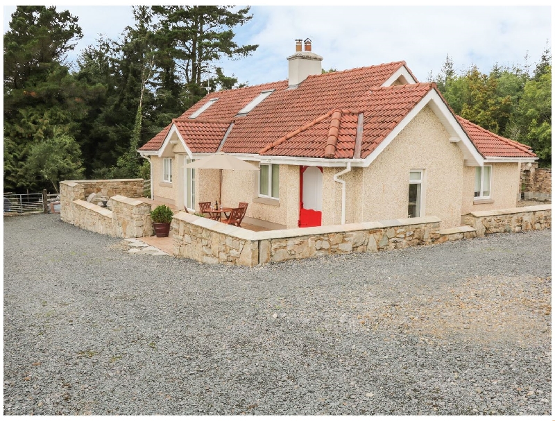 Cnoc suan a british holiday cottage for 8 in , 