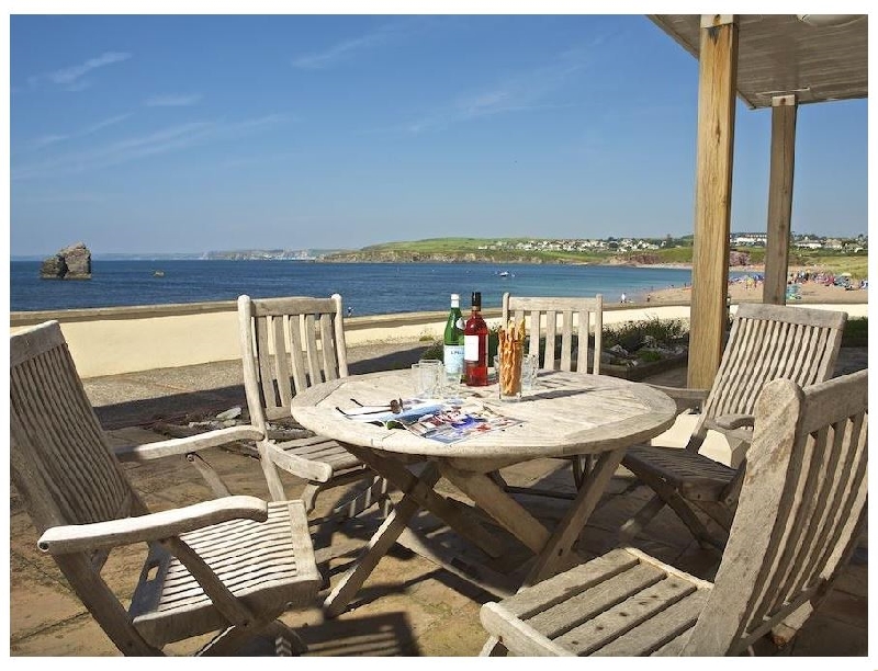 7 Thurlestone Rock a british holiday cottage for 6 in , 